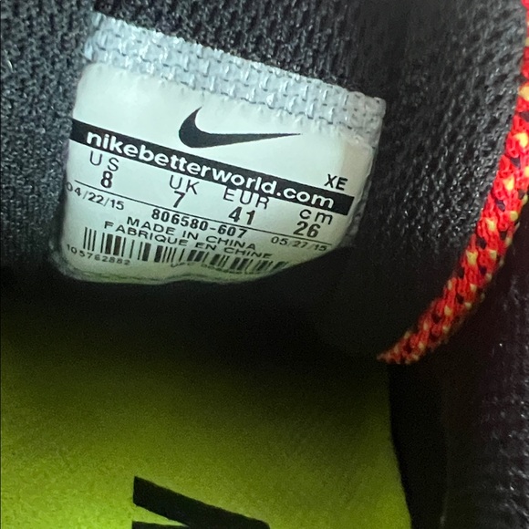 Nike Kids Bright Red Sneakers with Black Swoosh - Picture 4 of 4